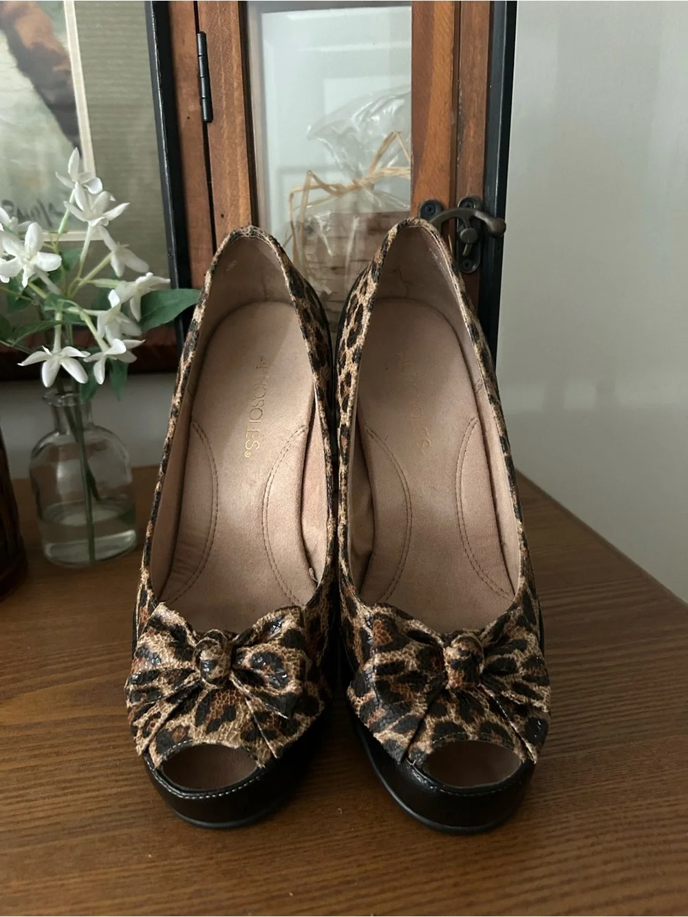 AEROSOLES Leopard Print Peep-Toe Wedge Heels with Bow Accent
